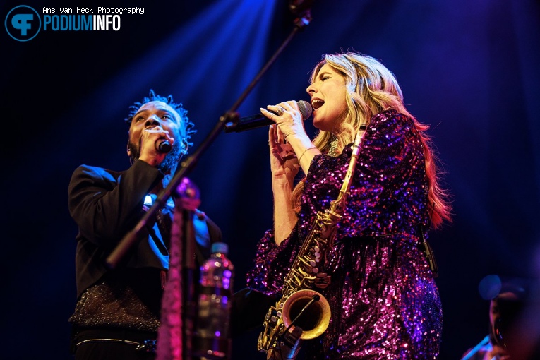 Candy Dulfer op Candy Dulfer - 21/04 - TivoliVredenburg foto