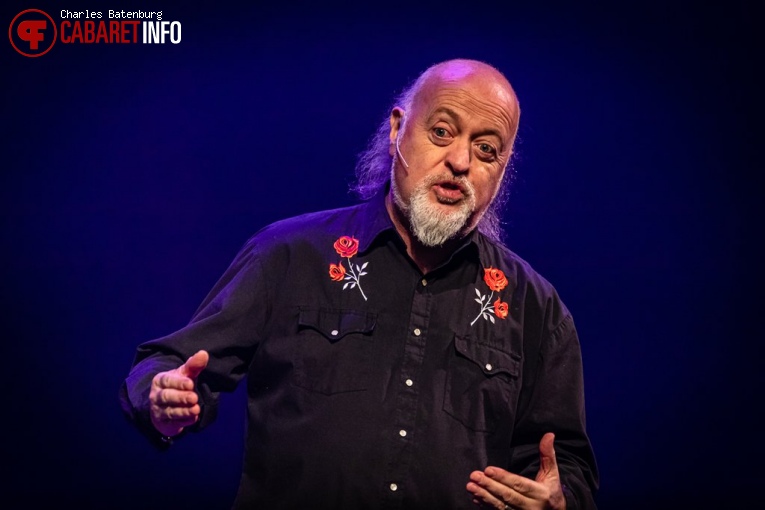 Foto Bill Bailey op Bill Bailey -Thoughtifier - 17/04 - Oude Luxor Theater