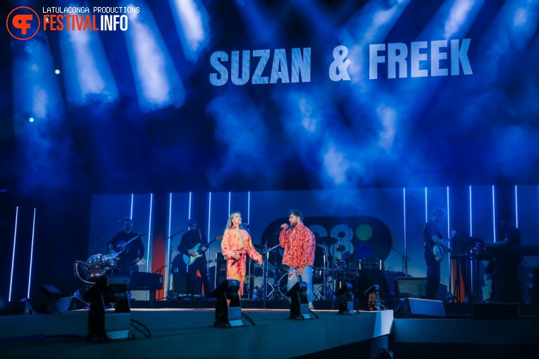 Suzan & Freek op 538 Koningsdag 2024 foto