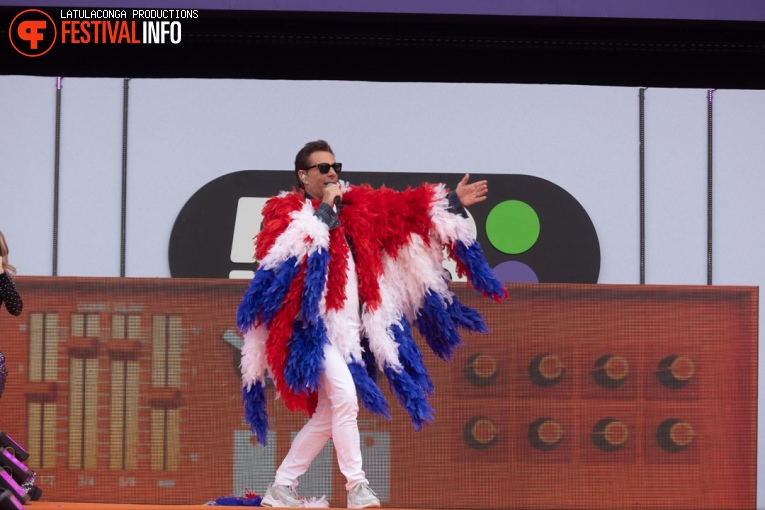 Gerard Joling op 538 Koningsdag 2024 foto