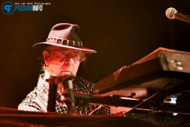 Manfred Mann's Earth Band op Manfred Mann's Earth Band - 27/04 - Boerderij foto