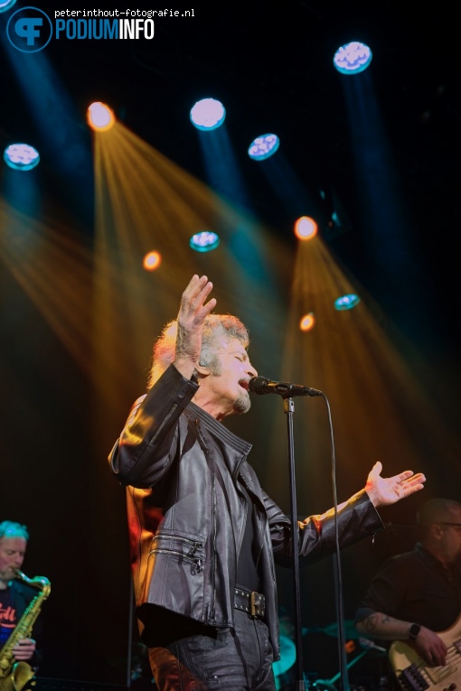 Gino Vannelli op Gino Vannelli - 05/05 - Boerderij foto
