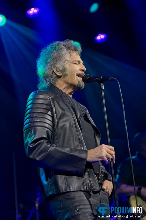 Gino Vannelli op Gino Vannelli - 05/05 - Boerderij foto