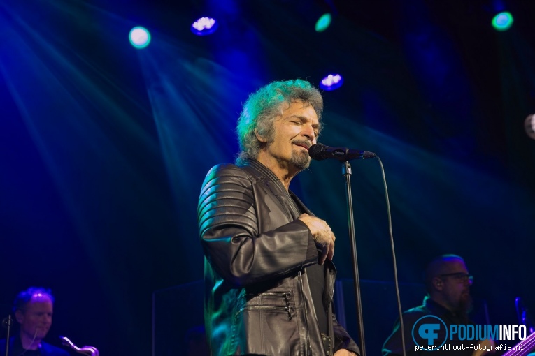 Gino Vannelli op Gino Vannelli - 05/05 - Boerderij foto