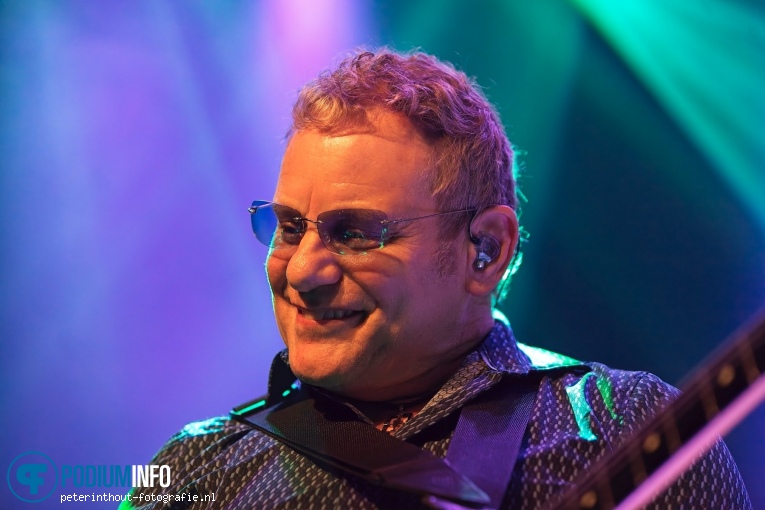 Gino Vannelli op Gino Vannelli - 05/05 - Boerderij foto