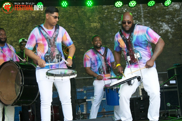 El Caribe op Bevrijdingsfestival Zuid-Holland 2024 foto