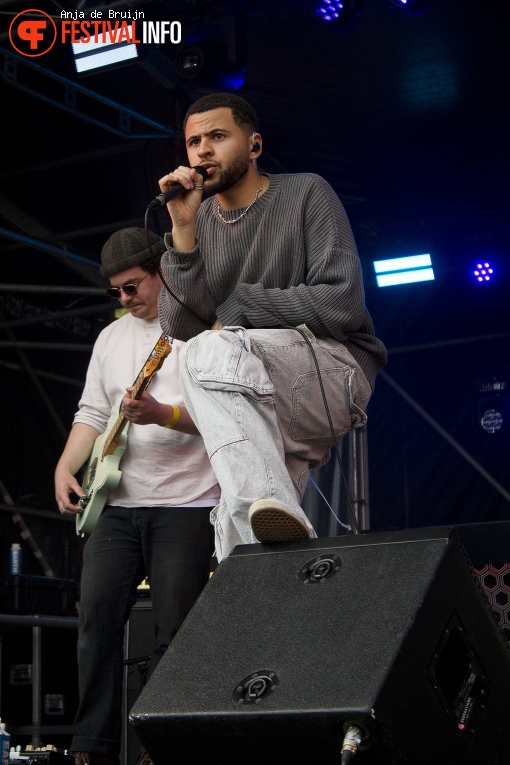 IKNOWNOA op Bevrijdingsfestival Zuid-Holland 2024 foto