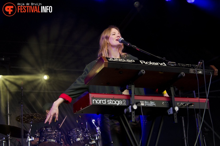 Beryl Anne op Bevrijdingsfestival Zuid-Holland 2024 foto