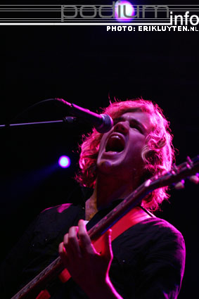 Staind - 8/2 - 013 foto
