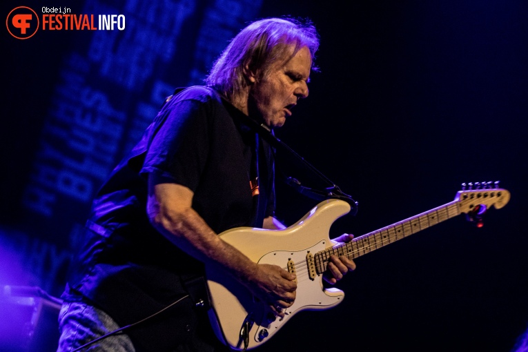 Walter Trout op Rhythm & Blues Night 2024 foto