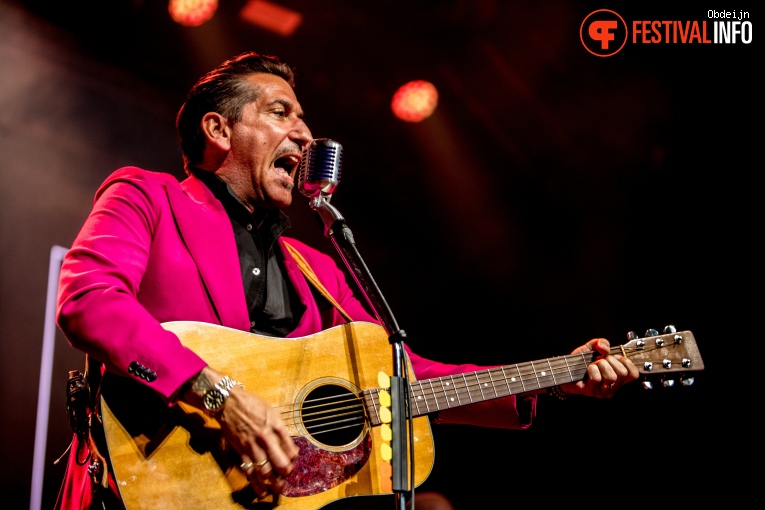 Danny Vera op Rhythm & Blues Night 2024 foto