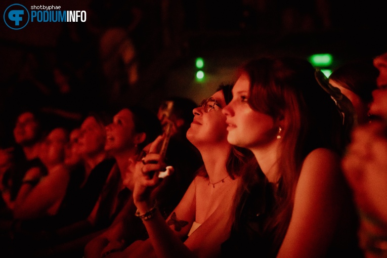 Luke Hemmings - 11/05 - Melkweg foto