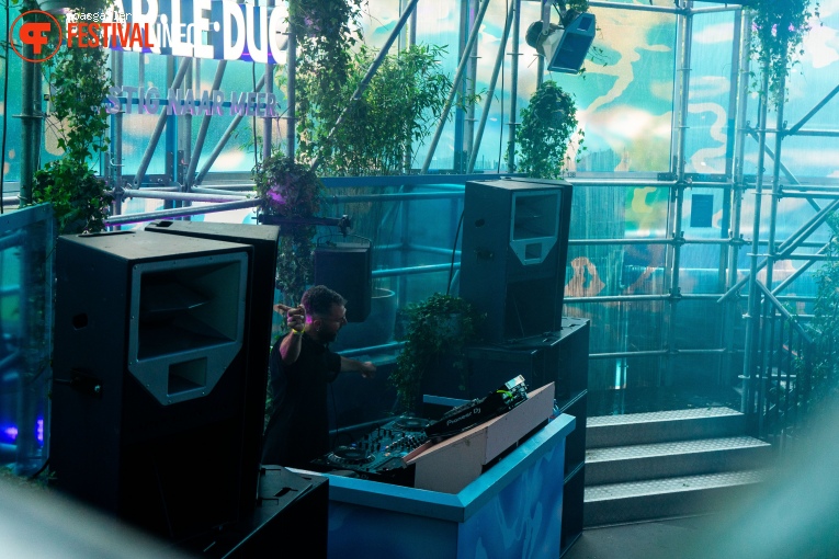 Bok Tieman b2b Pete beluga op Freshtival 2024 foto