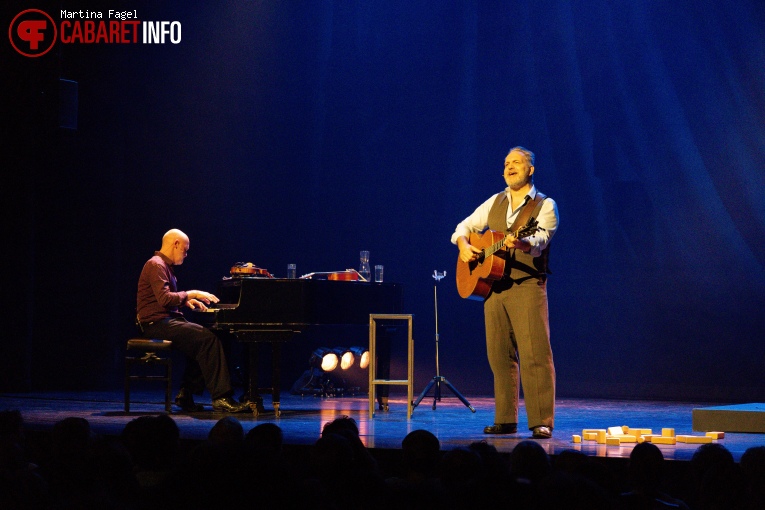Kommil Foo op Kommil Foo - Grind - 17/05 - Stadsschouwburg Haarlem foto
