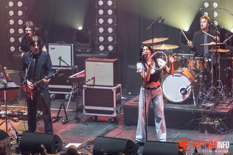 The Mysterines op London Calling #1 2024 foto