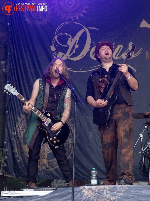 Deus Vult op Wave Gotik Treffen 2024 foto