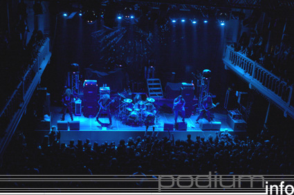 Cannibal Corpse op Children of Bodom - 12/2 - Paradiso foto