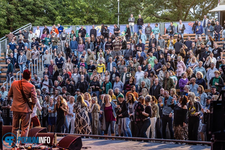 Zuiderpark Live: DJ DNA & Fun Lovin’ Criminals - 19/05 - Zuiderparktheater foto