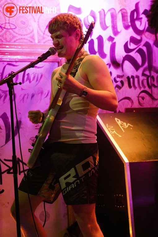 Alien Chicks op Sniester Festival 2024 foto