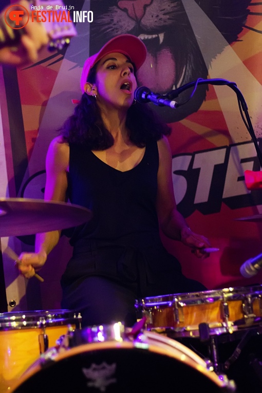 Holiday Ghosts op Sniester Festival 2024 foto