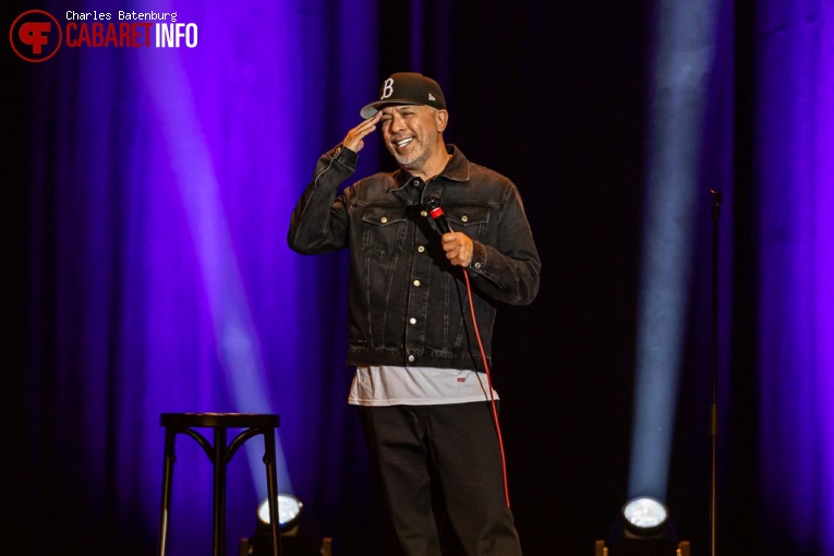 Jo Koy op Jo Koy - World Tour - 21/05 - RTM Stage (Ahoy) foto