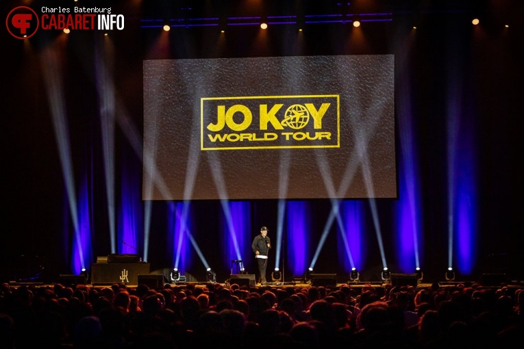 Jo Koy op Jo Koy - World Tour - 21/05 - RTM Stage (Ahoy) foto