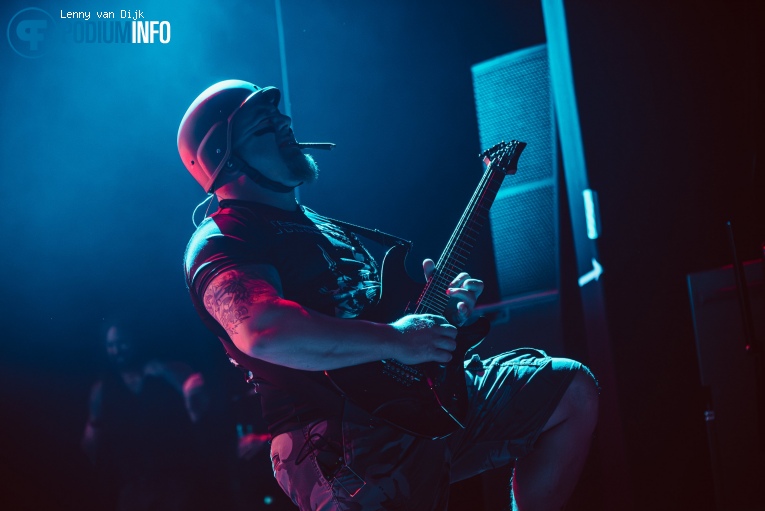 Austrian Death Machine op Austrian Death Machine - 24/05 - Effenaar foto
