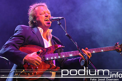 Foto Level 42 op Level 42 - 13/2 - Parkstad Limburg Theaters