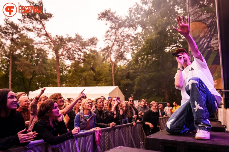 Goldkimono op Dauwpop 2024 foto