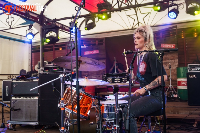 Ghostwoman op Dauwpop 2024 foto