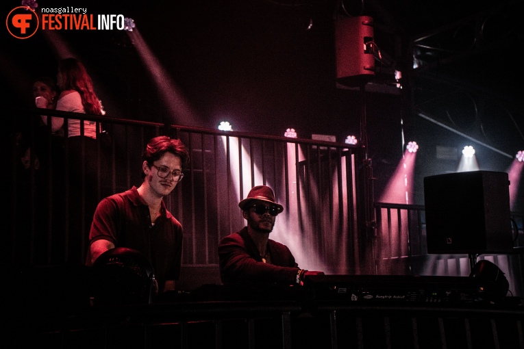 Nachtkantoor Take-over op Dauwpop 2024 foto