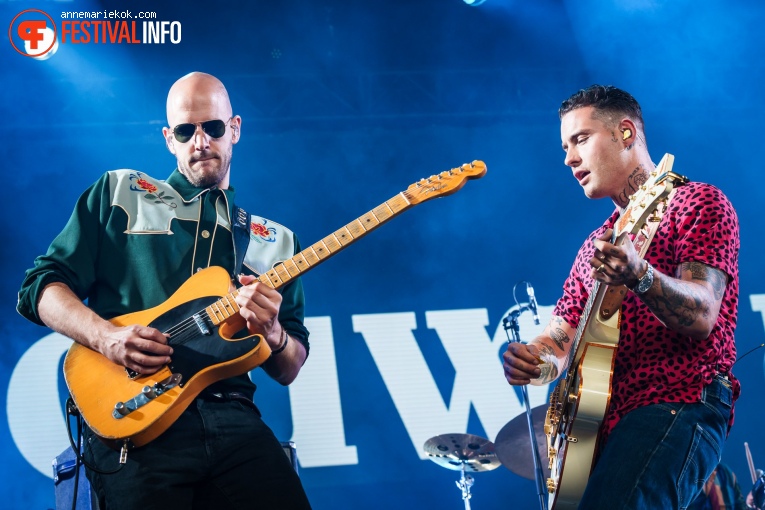 Douwe Bob op Dauwpop 2024 foto