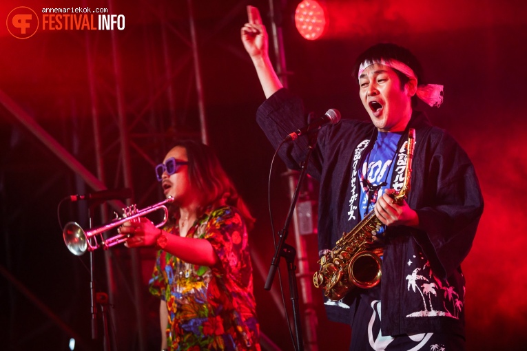 Minyo Crusaders op Best Kept Secret 2024 - vrijdag foto