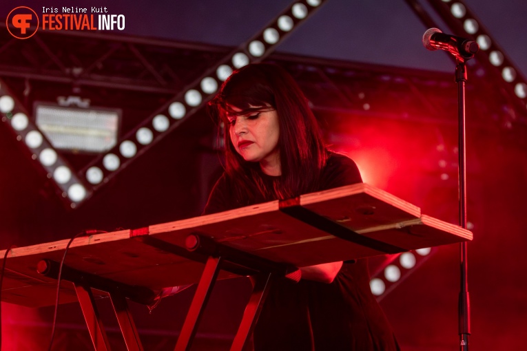 Sofia Kourtesis op Best Kept Secret 2024 - vrijdag foto