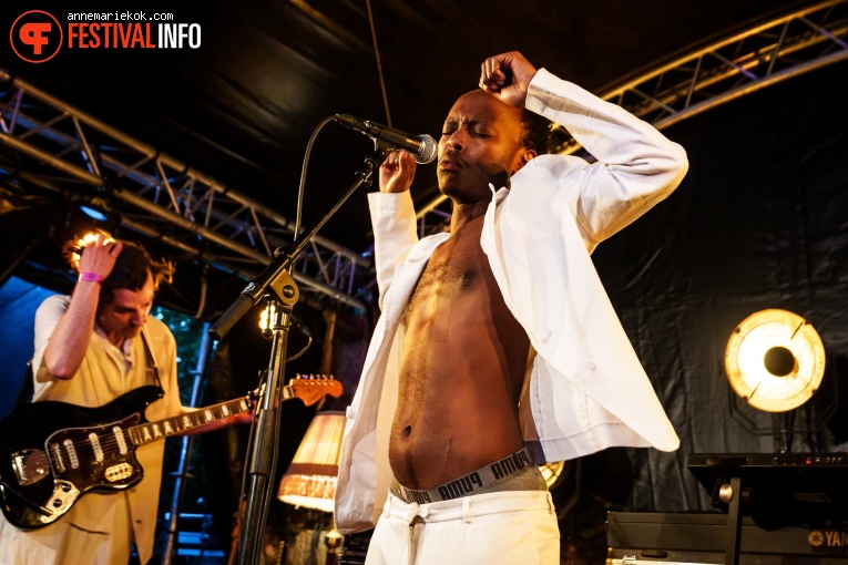 Porcelain ID op Best Kept Secret 2024 - zaterdag foto