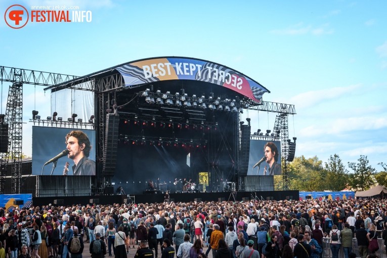 Tamino op Best Kept Secret 2024 - zondag foto