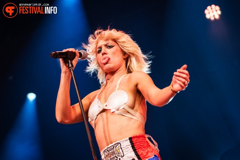 Amyl and The Sniffers op Best Kept Secret 2024 - zondag foto