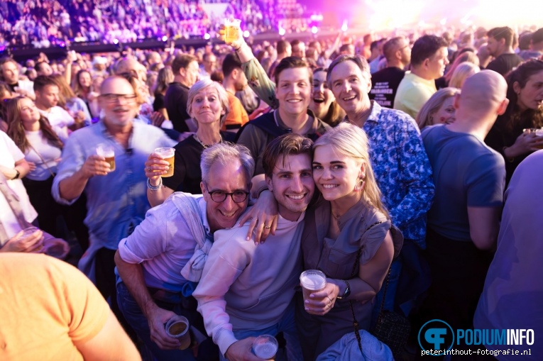 Guus Meeuwis - Groots met een zachte G - 14/06 - Philips Stadion foto