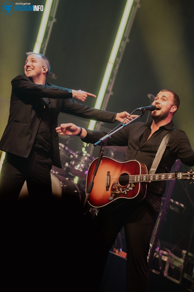 Bee Gees Forever (by MainCourse) op Bee Gees Forever - 19/06 - TivoliVredenburg foto