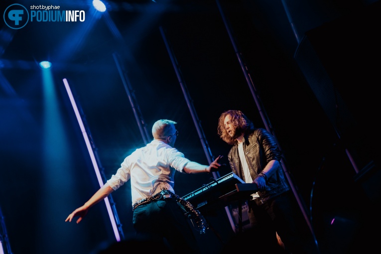 Bee Gees Forever (by MainCourse) op Bee Gees Forever - 19/06 - TivoliVredenburg foto