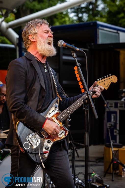 Glen Hansard op Zuiderpark Live: Glen Hansard - 14/06 - Zuiderparktheater foto