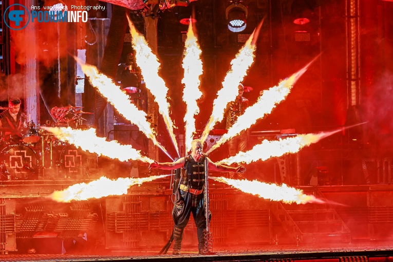 Rammstein op Rammstein - 18/06 - Goffertpark foto