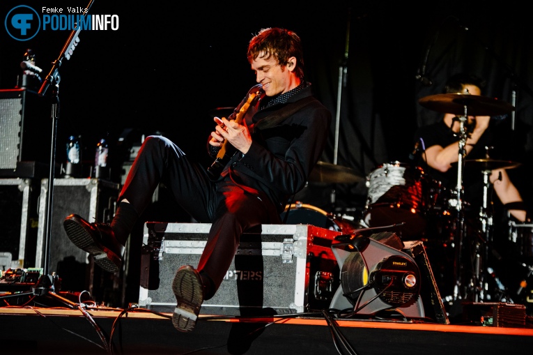 The Interrupters op Green Day - 19/06 - Gelredome foto