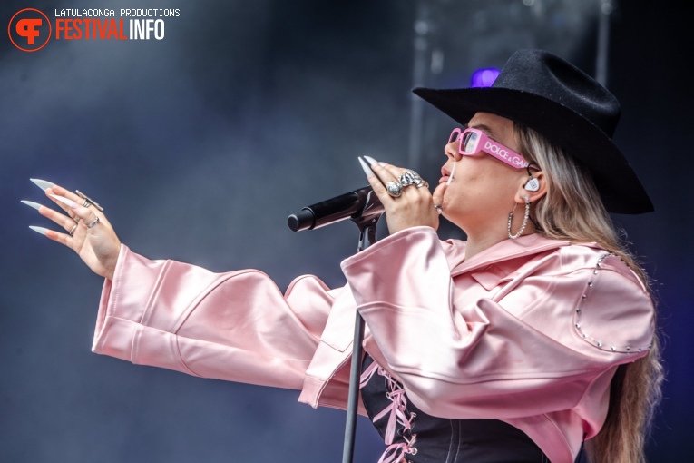 Chinchilla op Pinkpop 2024 - Zaterdag foto