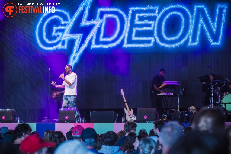 Gideon Luciana op Pinkpop 2024 - Zaterdag foto