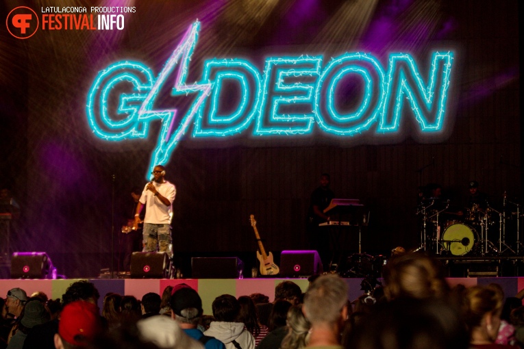 Gideon Luciana op Pinkpop 2024 - Zaterdag foto