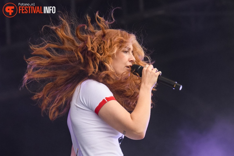 Froukje op Pinkpop 2024 - Zaterdag foto