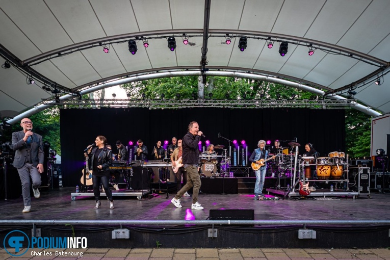 Edwin Evers Band op Zuiderpark Live: Edwin Evers Band - 20/06 - Zuiderparktheater foto