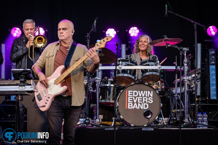 Edwin Evers Band op Zuiderpark Live: Edwin Evers Band - 20/06 - Zuiderparktheater foto