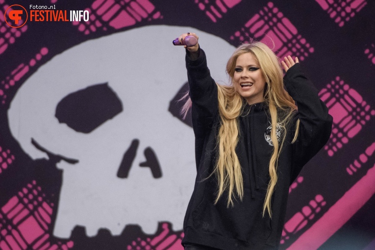 Avril Lavigne op Pinkpop 2024 - Vrijdag foto